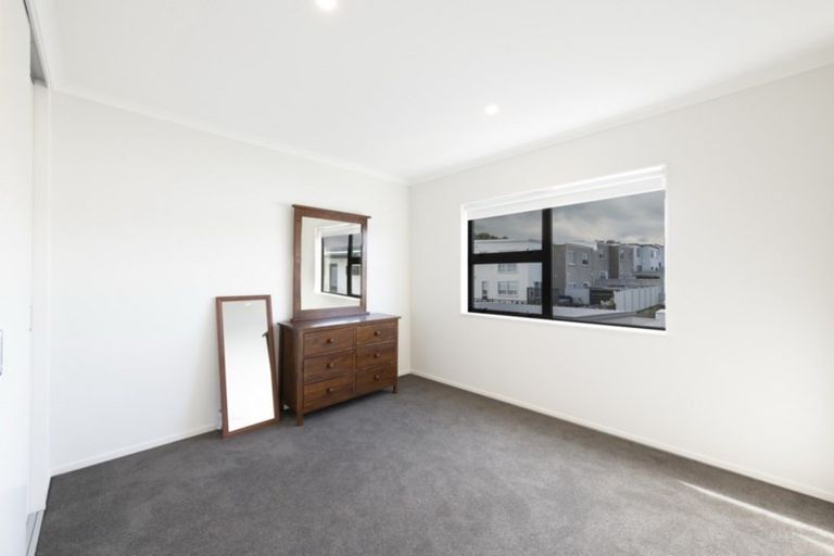 Photo of property in 45 Eugenia Rise, Totara Heights, Auckland, 2105