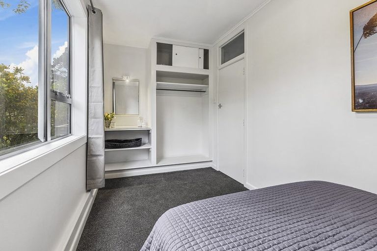 Photo of property in 18 Blackbridge Road, Wadestown, Wellington, 6012