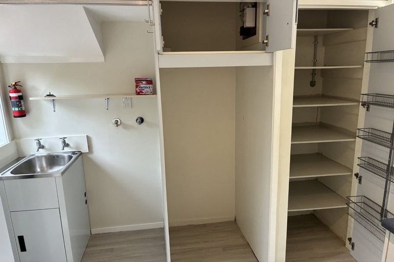 Photo of property in 11/15 Roseberry Avenue, Birkenhead, Auckland, 0626