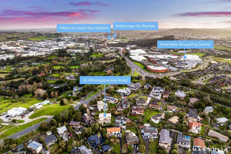 Photo of property in 22 Whangaparaoa Road, Red Beach, 0932