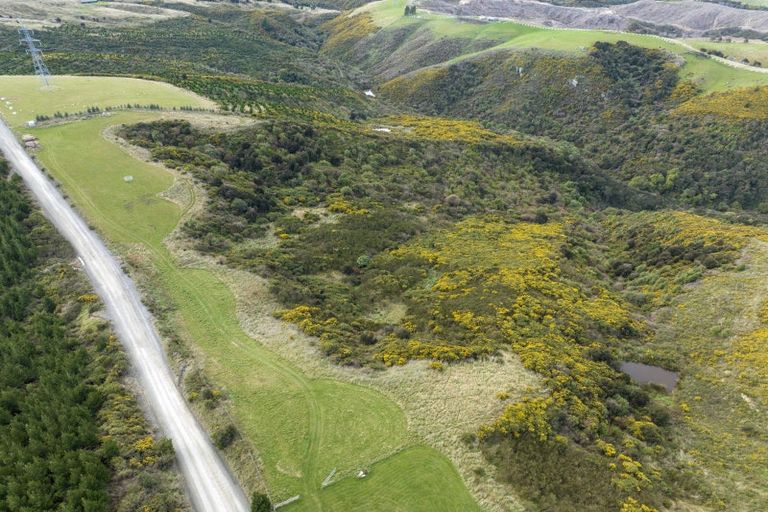 Photo of property in 264 Taioma Road, North Taieri, Mosgiel, 9092