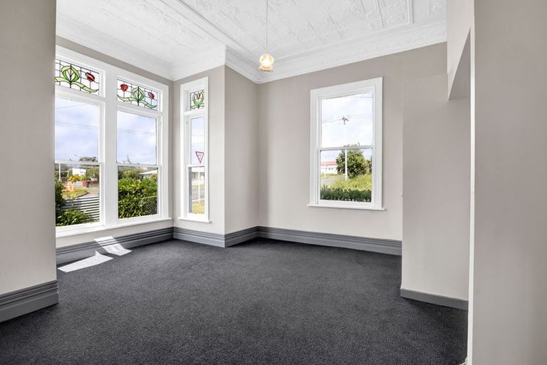 Photo of property in 20 Cambridge Street, Patea, 4520