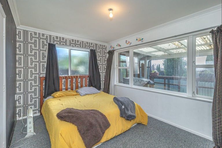 Photo of property in 57 Hokio Beach Road, Levin, 5510