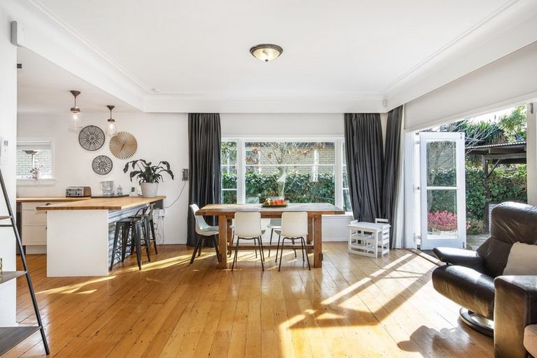 Photo of property in 13a Lunn Avenue, Mount Wellington, Auckland, 1072