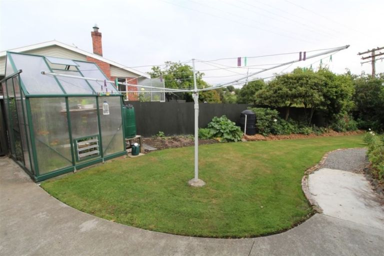 Photo of property in 228 Douglas Street, Highfield, Timaru, 7910