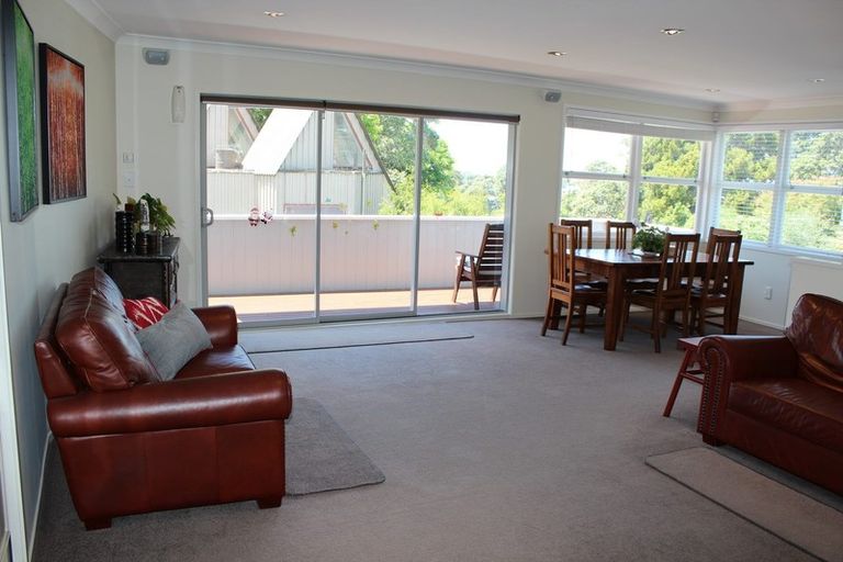 Photo of property in 23 Eastcliffe Road, Castor Bay, Auckland, 0620