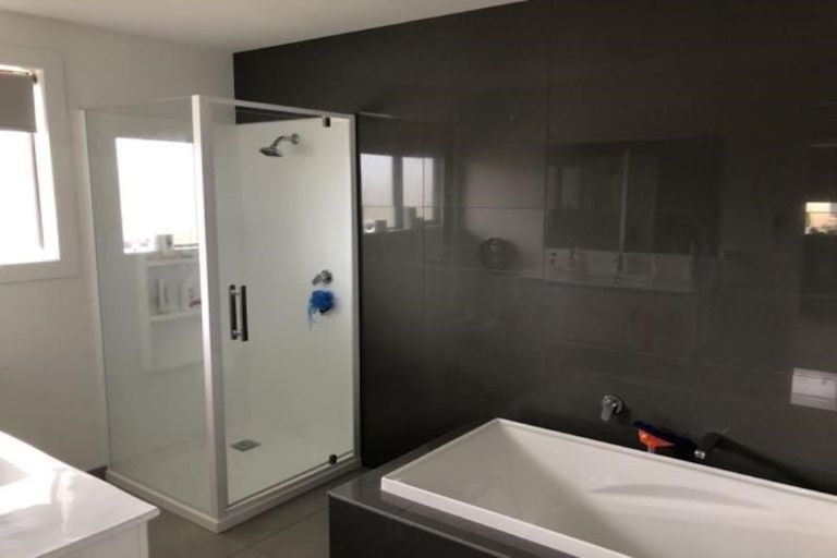 Photo of property in 3 Tommy Street, Pegasus, 7612