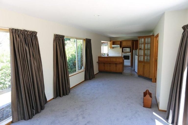 Photo of property in 67 Middleton Road, Upper Riccarton, Christchurch, 8041