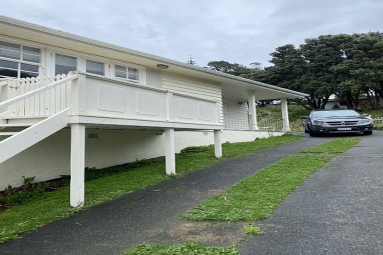 Photo of property in 48 Miramar North Road, Miramar, Wellington, 6022