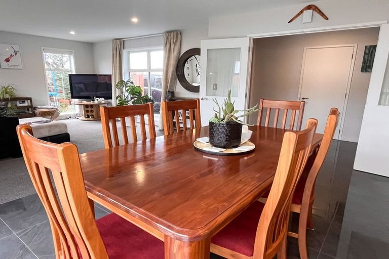 Photo of property in 64 Bradwell Crescent, Halswell, Christchurch, 8025