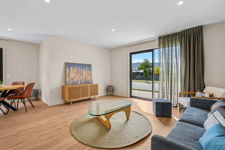 Photo of property in 18 Woods Crescent, Cromwell, 9310