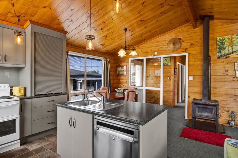 Photo of property in 7 Karaka Street, Hawera, 4610