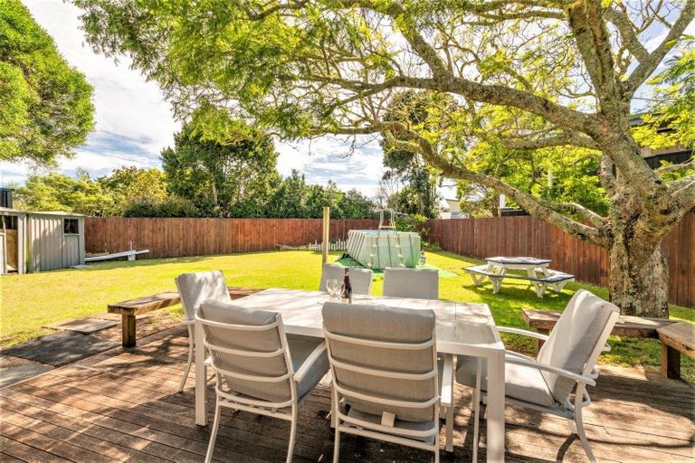 Photo of property in 13 Coronation Row, Pauanui, Hikuai, 3579