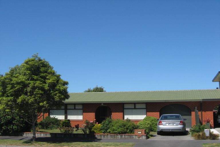 Photo of property in 1a Elvira Court, Bishopdale, Christchurch, 8053