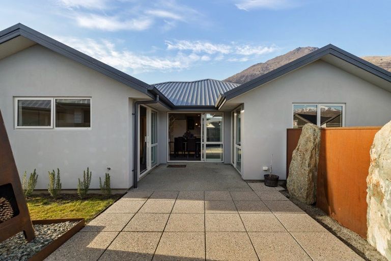 Photo of property in 21 Risinghurst Terrace, Lower Shotover, Queenstown, 9304