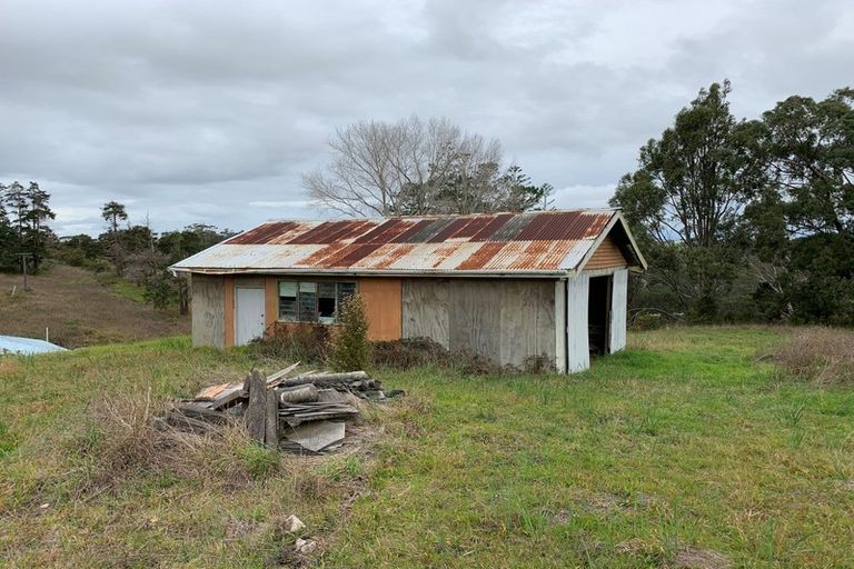 Photo of property in 27 Kowhai Road, Wainui, Silverdale, 0992