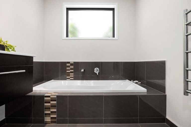 Photo of property in 27 Pengover Avenue, Leamington, Cambridge, 3432