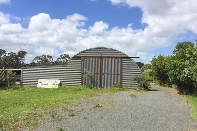 Photo of property in 320 Ireland Road, Waitoki, Kaukapakapa, 0871