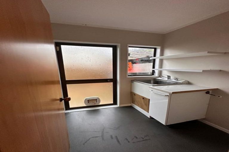Photo of property in 81b Percy Dyett Drive, Karori, Wellington, 6012