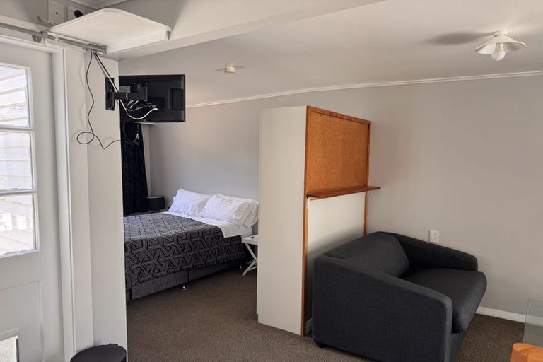 Photo of property in 33 Bolton Street, Petone, Lower Hutt, 5012