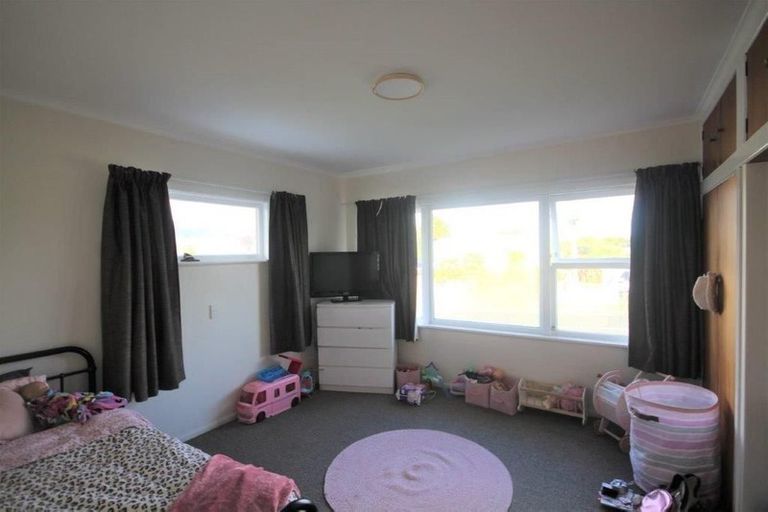 Photo of property in 75 Robinson Avenue, Holdens Bay, Rotorua, 3010