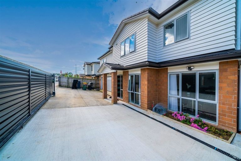 Photo of property in 46b Russell Road, Manurewa, Auckland, 2102