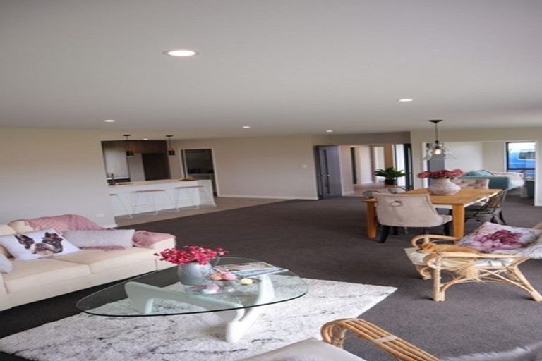 Photo of property in 9 Merino Crescent, Kirwee, 7571