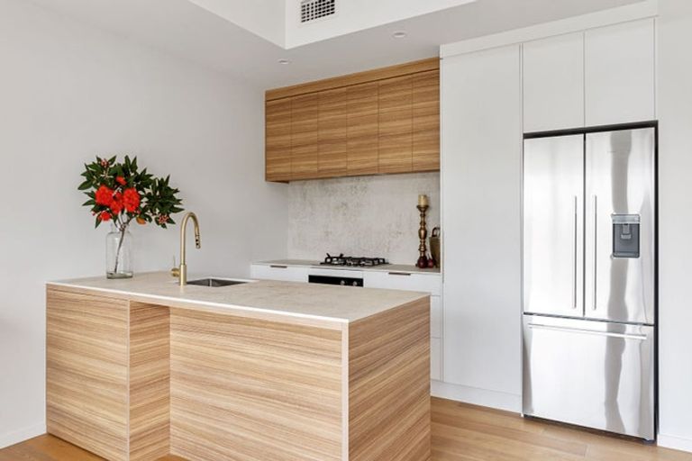 Photo of property in 8/2 Stewart Street, Raglan, 3225