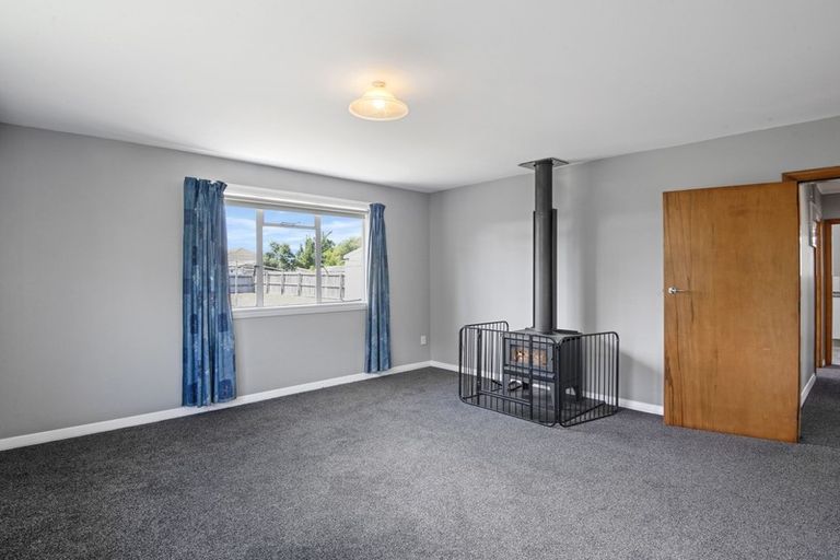 Photo of property in 51 Marlow Road, Aranui, Christchurch, 8061