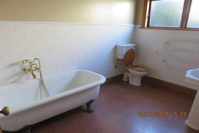 Photo of property in 27 Brook Street, The Brook, Nelson, 7010