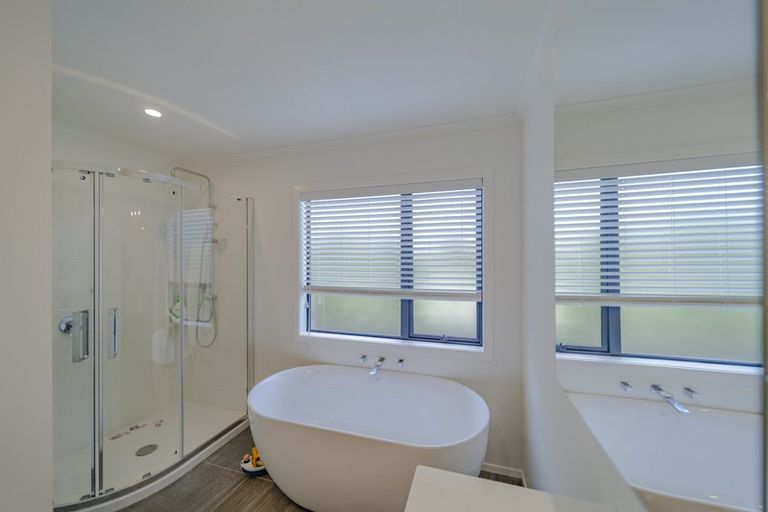 Photo of property in 1 Arabella Way, Waipukurau, 4200