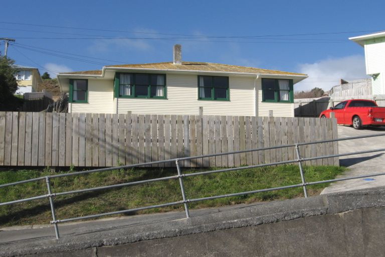 Photo of property in 44 Downes Street, Titahi Bay, Porirua, 5022