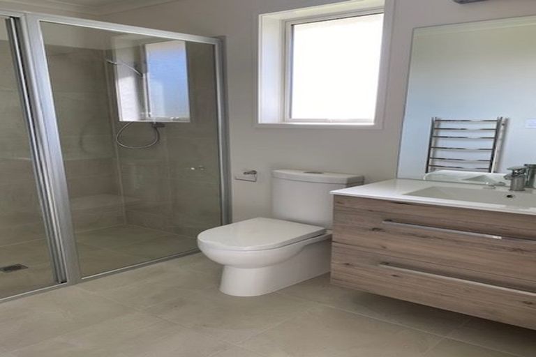 Photo of property in 2 Moyle Street, Pokeno, 2402