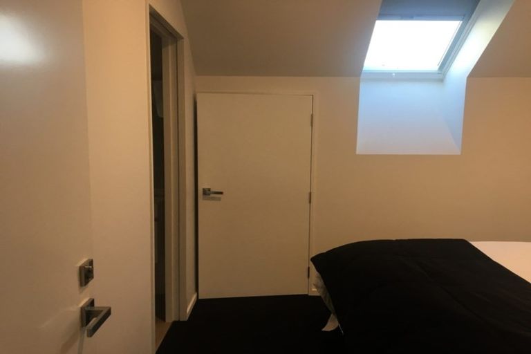 Photo of property in 138b Holly Road, St Albans, Christchurch, 8014