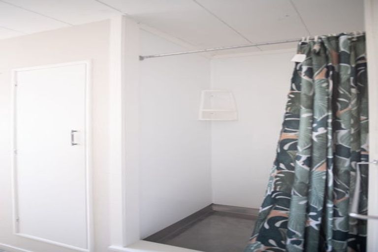 Photo of property in 8 Anzac Parade, Hamilton Central, Hamilton, 3204