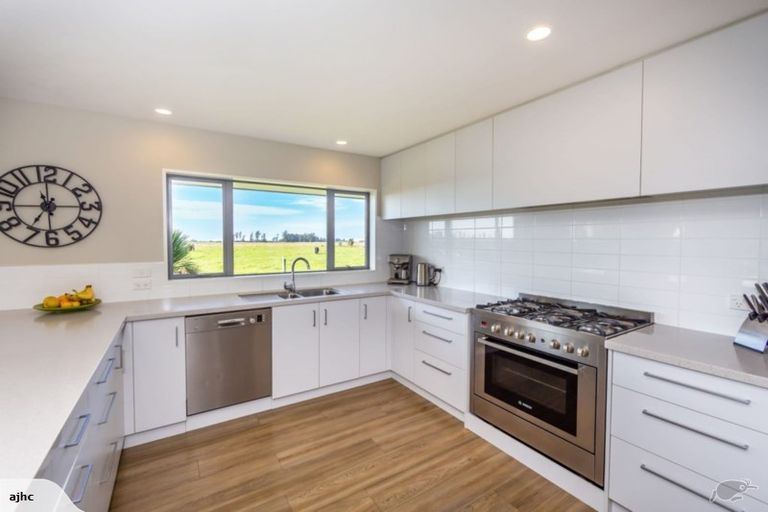 Photo of property in 28 Cornwall Lane, Kirwee, Darfield, 7571