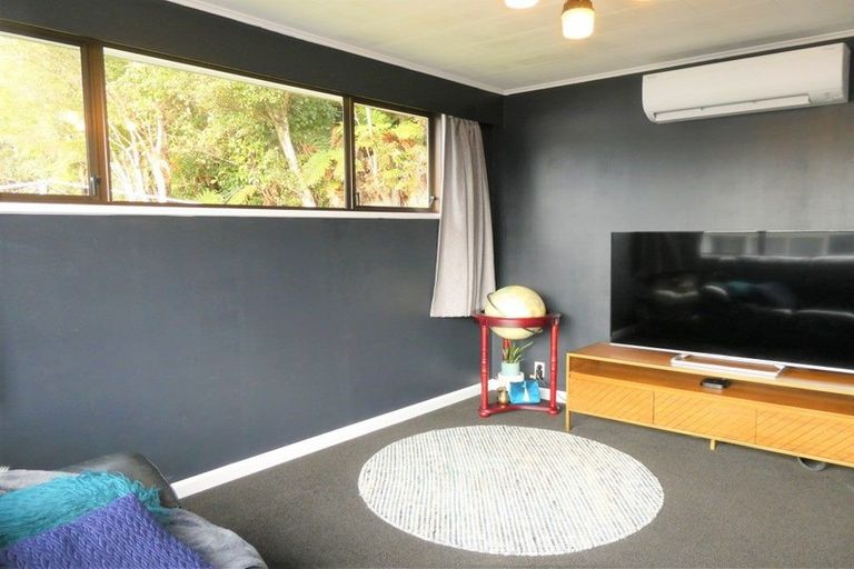 Photo of property in 3 Leith Crescent, Greymouth, 7805