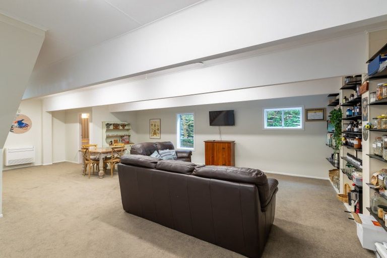 Photo of property in 13 Chichester Drive, Pinehaven, Upper Hutt, 5019