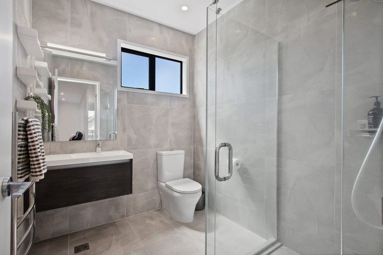 Photo of property in 93 Bomb Point Drive, Hobsonville, Auckland, 0616