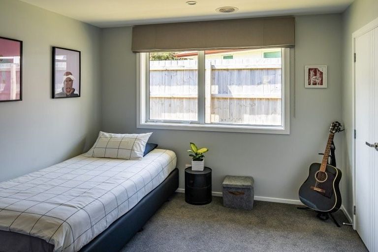 Photo of property in 68 Banks Boulevard, Whitby, Porirua, 5024