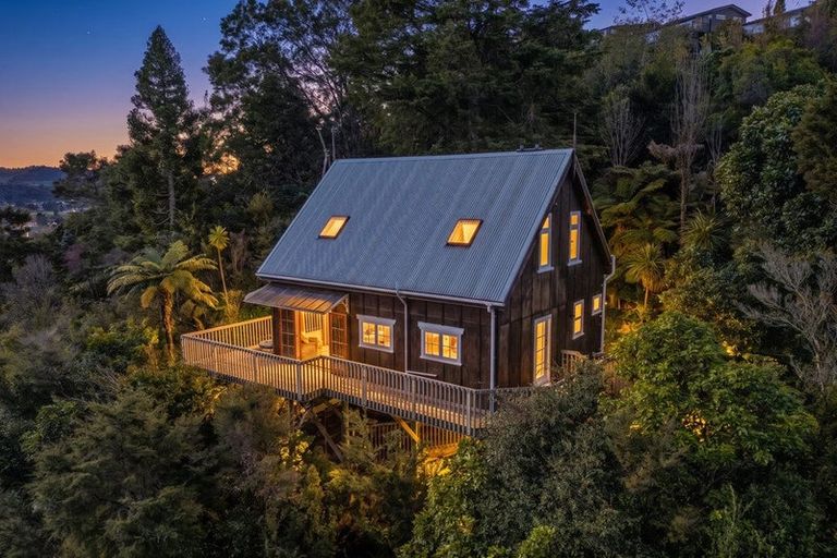 Photo of property in 30 Gallagher Drive, Tairua, 3508