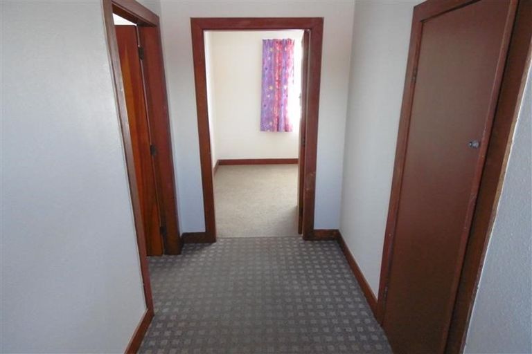 Photo of property in 27 Bulteel Street, New Plymouth, 4310