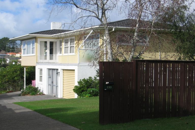 Photo of property in 329 East Coast Road, Mairangi Bay, Auckland, 0630