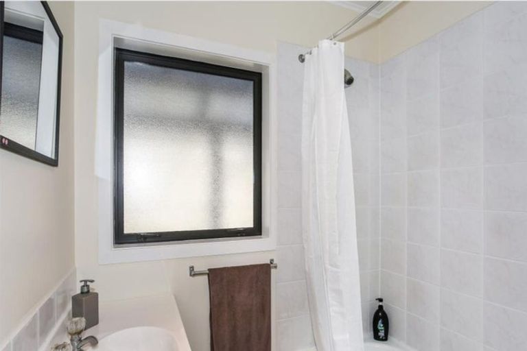 Photo of property in 9 Turner Place, Pukekohe, 2120