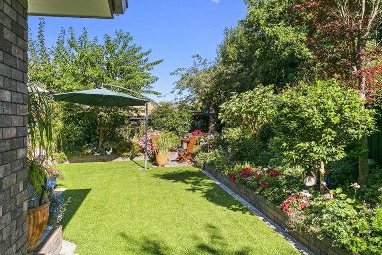 Photo of property in 164a Victoria Street, Cambridge, 3434