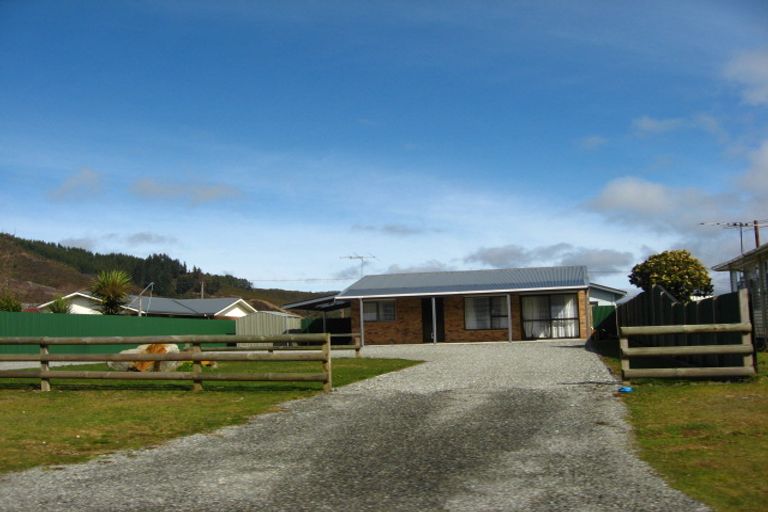 Photo of property in 62 Main Street, Reefton, 7830