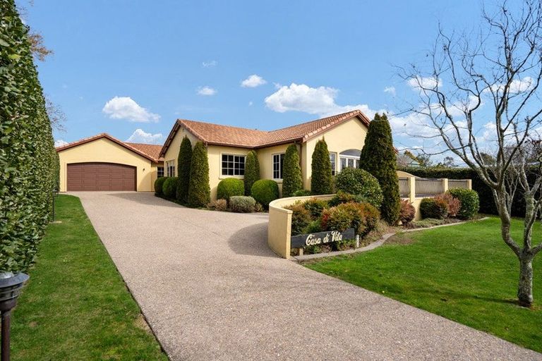 Photo of property in 113 Milton Street, Leamington, Cambridge, 3432