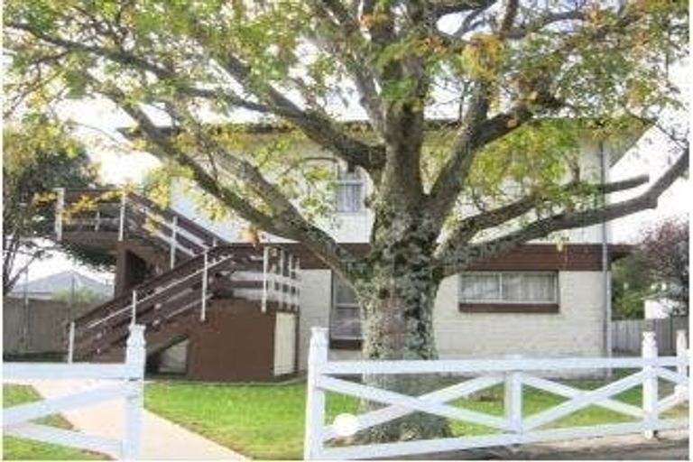 Photo of property in 7/195 Waterloo Road, Hutt Central, Lower Hutt, 5010
