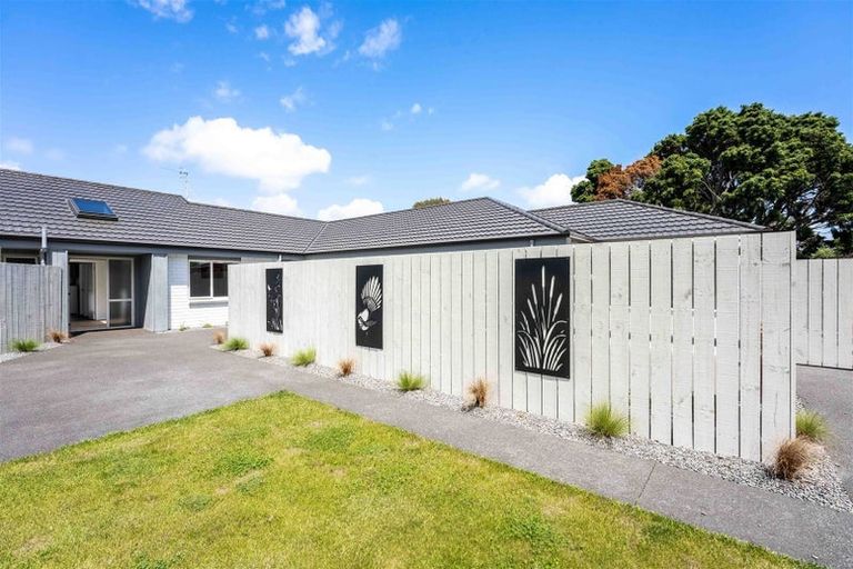 Photo of property in 63 King Arthur Drive, Otaihanga, Paraparaumu, 5036