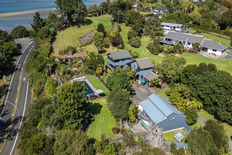 Photo of property in 5 Rewa Rewa Valley, Tairua, 3508